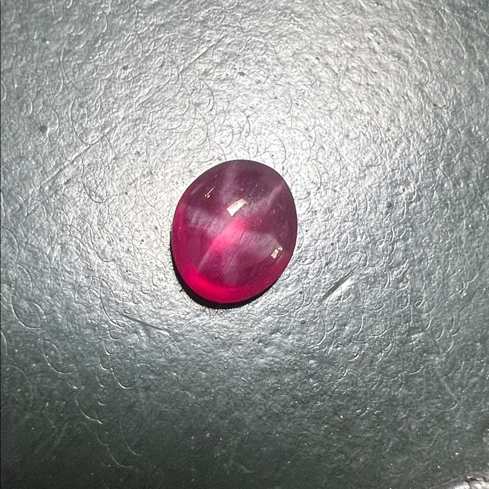 Gorgeous Star Sapphire / Star Ruby Unidentified Loose Gemstone